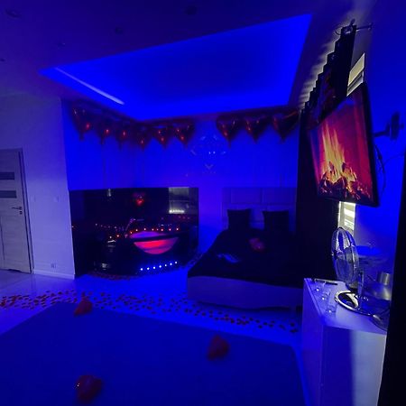 Mp Apartament Bialystok Jacuzzi 외부 사진