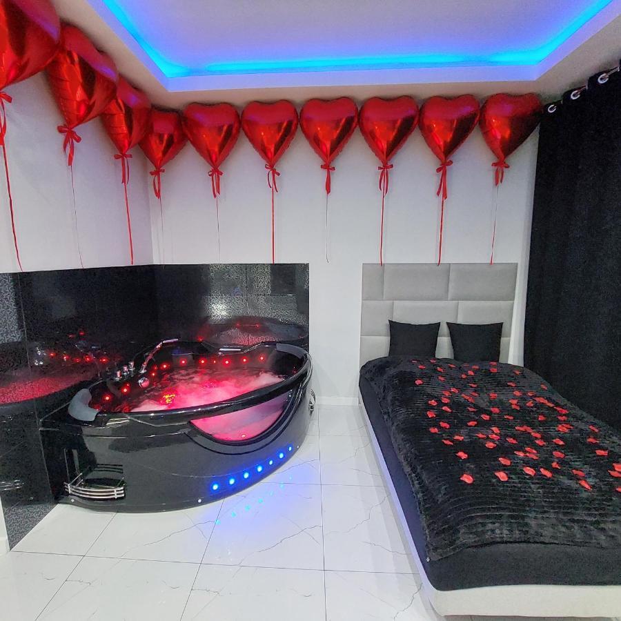Mp Apartament Bialystok Jacuzzi 외부 사진