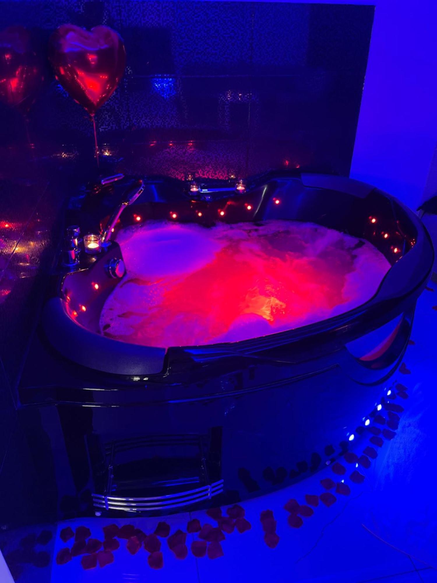 Mp Apartament Bialystok Jacuzzi 외부 사진